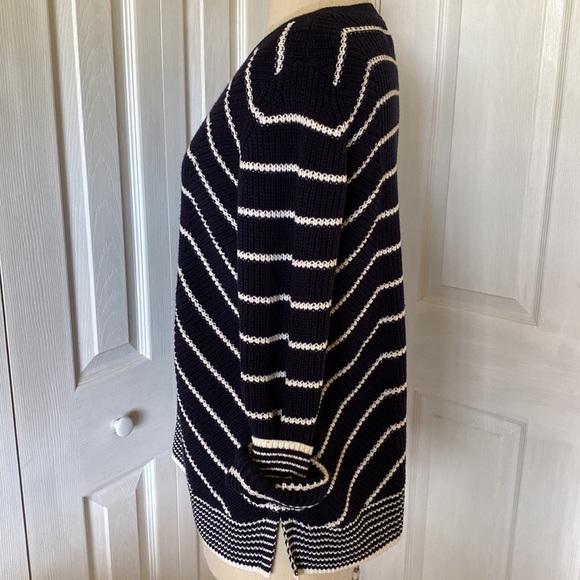 Loft navy stripe sweater - Picture 6 of 10